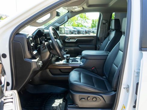 Used 2024 Chevrolet Silverado 1500 RST w/ All Star Edition Plus AWD/4WD image 11