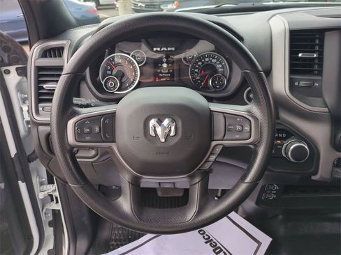 Used 2024 RAM 2500 Tradesman w/ Chrome Appearance Group image 11