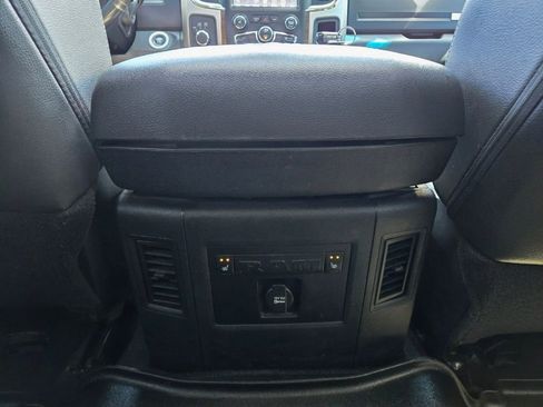 Used 2016 RAM 2500 Laramie w/ Cold Weather Group image 38