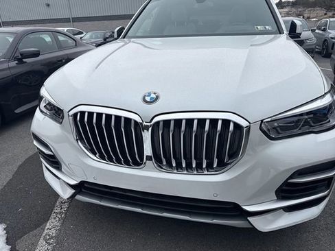 Certified 2023 BMW X5 xDrive40i w/ Executive Package image 3