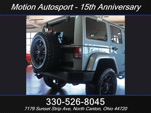 Used 2014 Jeep Wrangler Unlimited Sahara w/ Max Tow Package AWD/4WD image 12