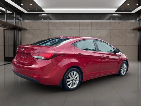 Used 2015 Hyundai Elantra SE w/ Option Group 02 FWD image 7