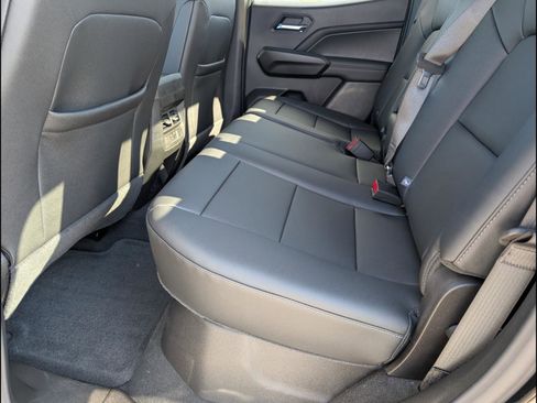 New 2026 GMC Canyon Elevation w/ Convenience Package image 12