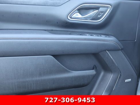 Used 2023 GMC Yukon SLT RWD image 15