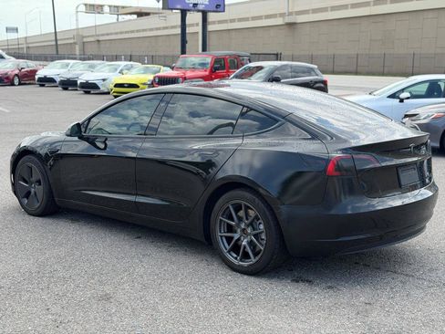 Used 2022 Tesla Model 3 Long Range AWD/4WD image 6