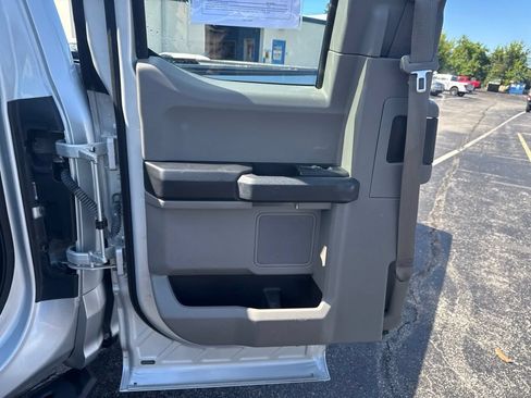 Used 2019 Ford F150 XL w/ Equipment Group 101A Mid AWD/4WD image 29