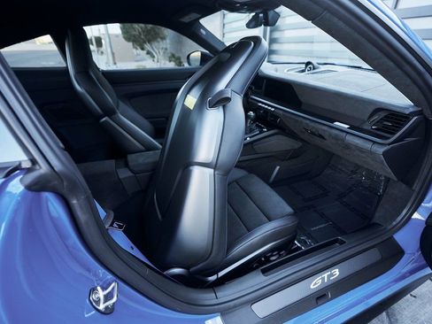 Used 2026 Porsche 911 GT3 w/ Weissach Package image 48