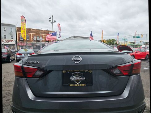 Used 2023 Nissan Altima 2.5 S image 29