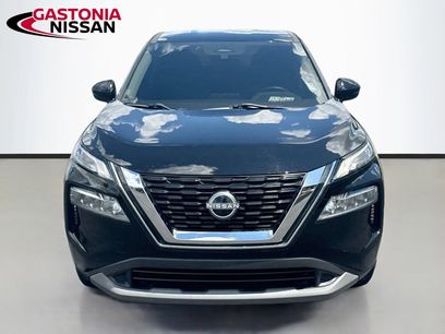 Used 2022 Nissan Rogue SV
