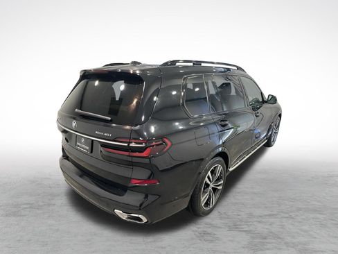 Used 2025 BMW X7 xDrive40i w/ Executive Package AWD/4WD image 5