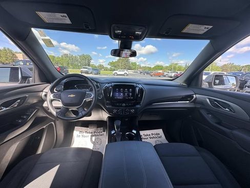 Certified 2023 Chevrolet Traverse LT FWD image 21