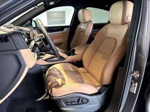 New 2026 Porsche Cayenne S AWD/4WD image 5