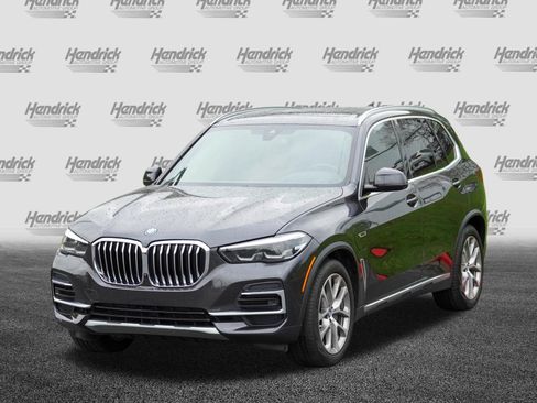 Used 2022 BMW X5 xDrive45e w/ Premium Package AWD/4WD image 5