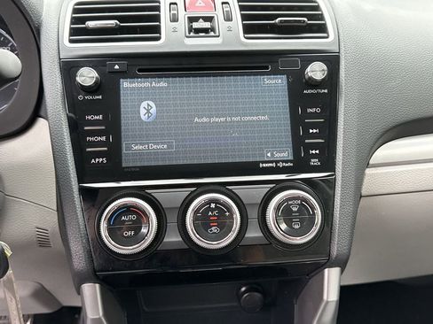 Used 2017 Subaru Forester 2.5i Premium AWD/4WD image 12