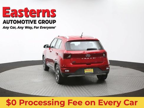 Used 2023 Hyundai Venue Limited FWD image 67