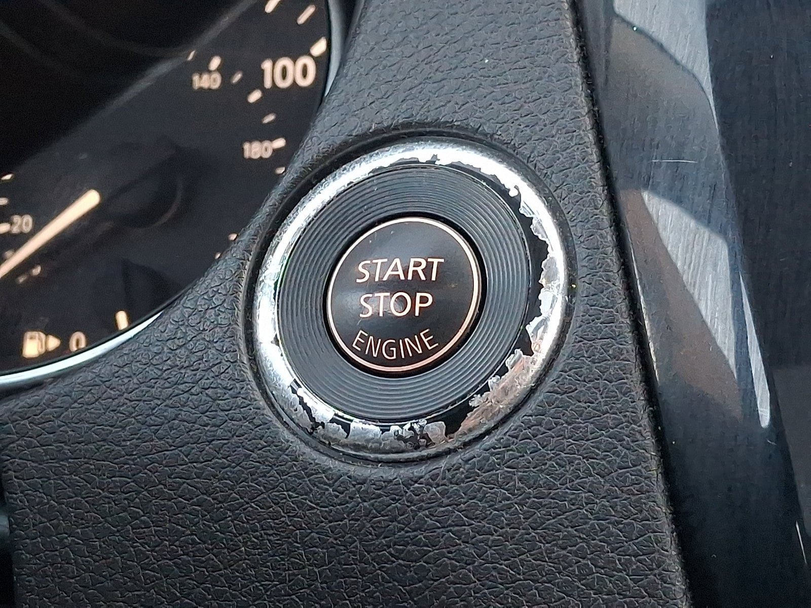 Used 2014 Nissan Rogue SL w/ SL Premium Package AWD/4WD image 24