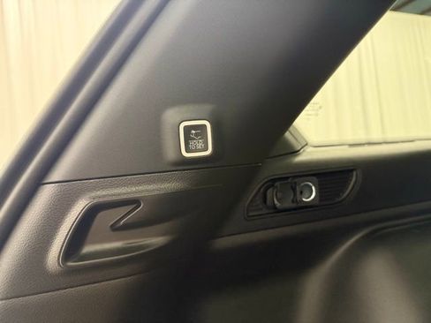 New 2025 Jeep Grand Cherokee Limited w/ Trailer Tow Package image 24