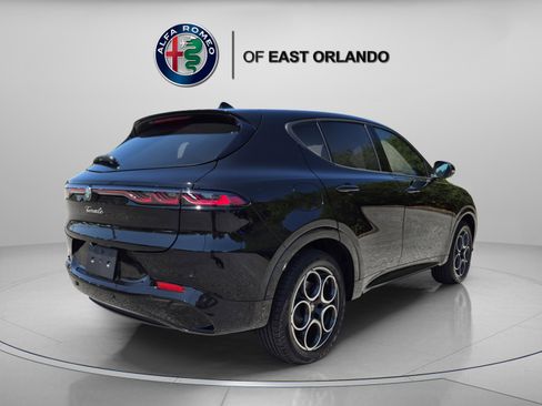 Used 2025 Alfa Romeo Tonale AWD/4WD image 7