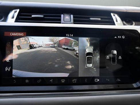 Used 2021 Land Rover Range Rover Sport SVR Carbon Edition image 26