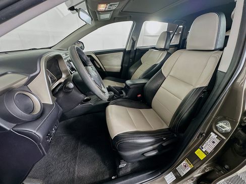 Used 2015 Toyota RAV4 XLE FWD image 13