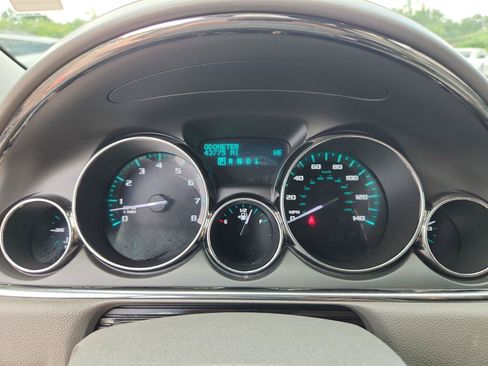 Used 2017 Buick Enclave Premium w/ Experience Buick Package FWD image 12