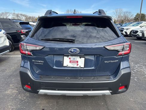 Certified 2023 Subaru Outback Limited image 4