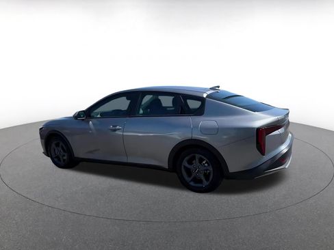 Used 2025 Kia K4 FWD image 10