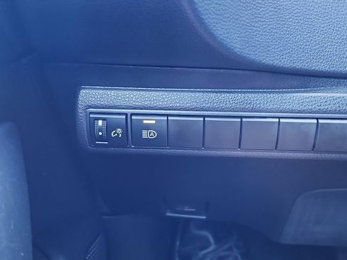 Used 2023 Toyota Corolla LE image 24