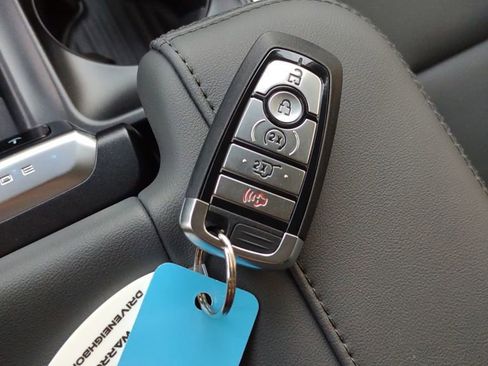 New 2026 Ford Expedition Max Active image 31