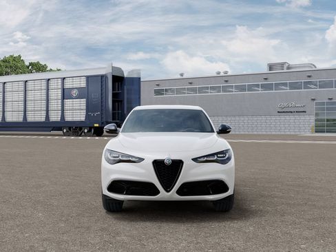 New 2026 Alfa Romeo Stelvio Sprint AWD/4WD image 6