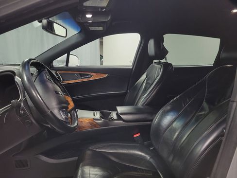 Used 2018 Lincoln MKX Select w/ Select Plus Package image 13