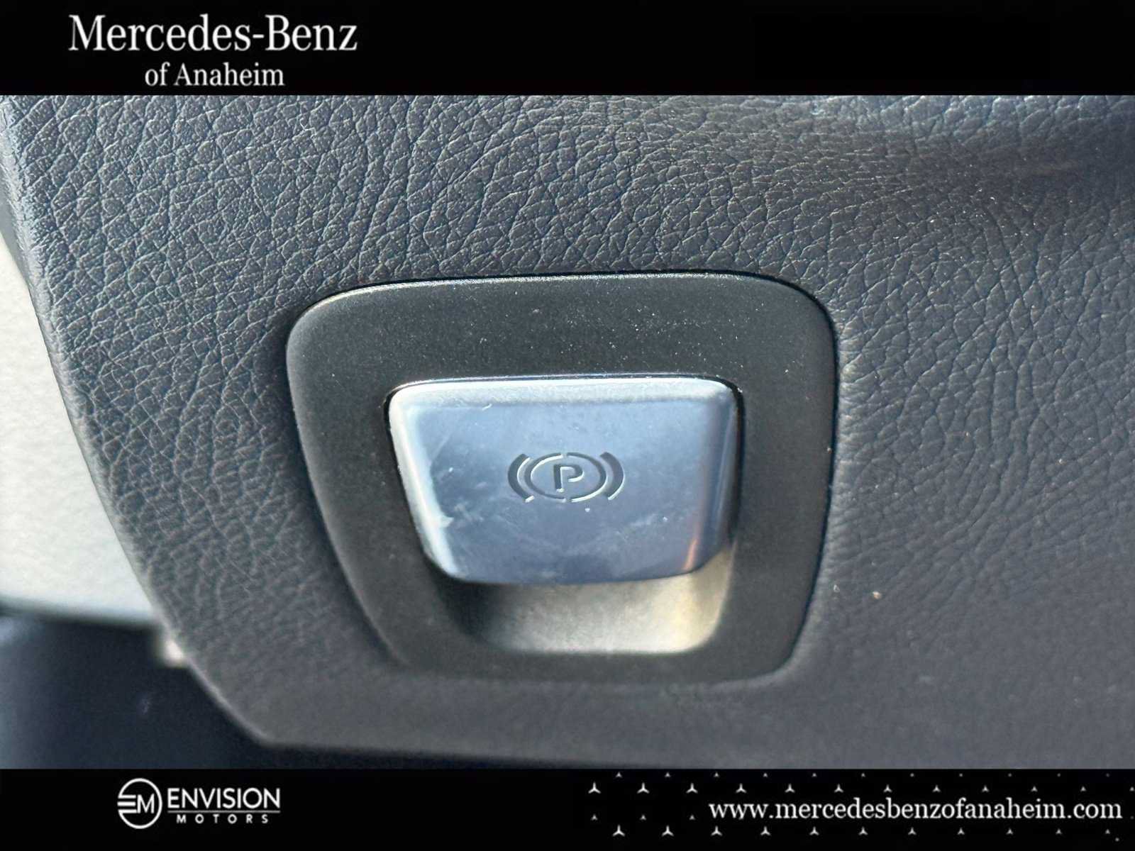 Used 2021 Mercedes-Benz C 300 Cabriolet image 30