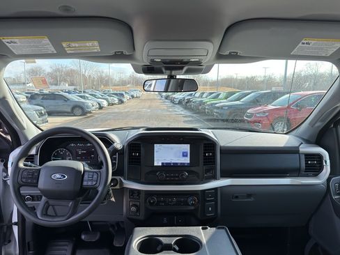 Used 2021 Ford F150 XLT image 28