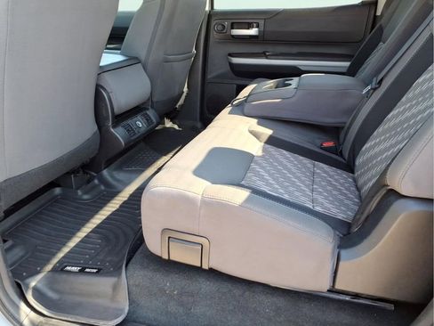 Used 2019 Toyota Tundra SR5 AWD/4WD image 13
