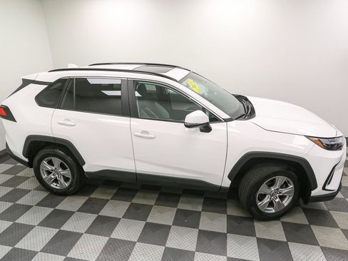 Certified 2023 Toyota RAV4 XLE w/ Convenience Package AWD/4WD image 6