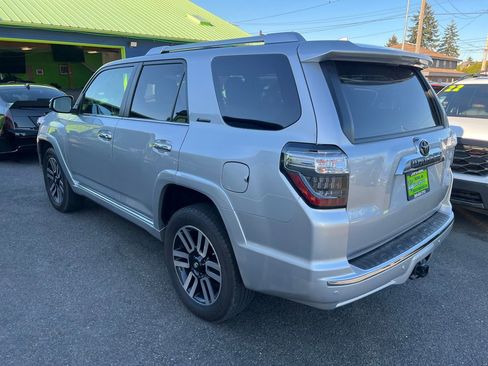 Used 2020 Toyota 4Runner Limited image 2