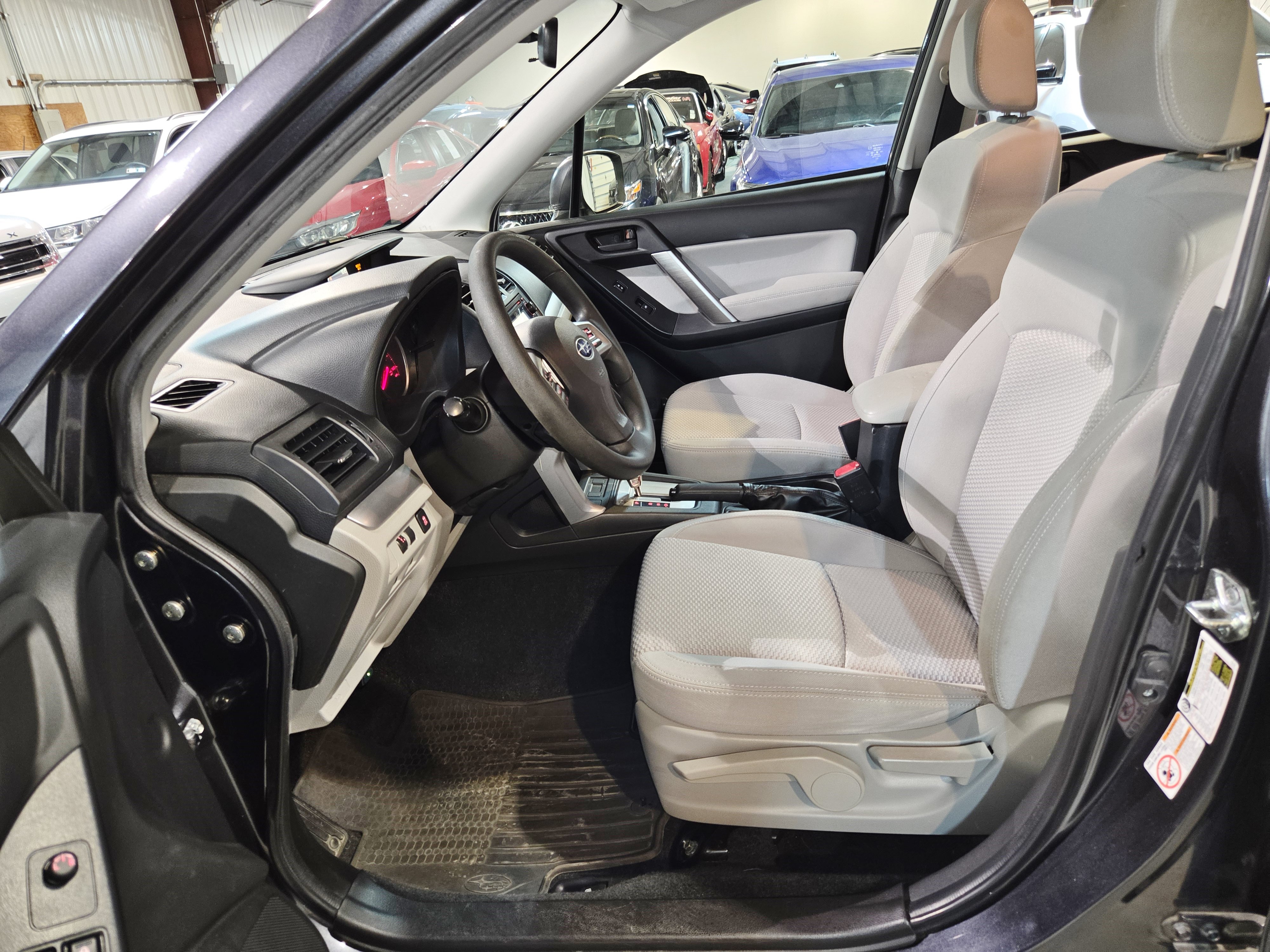 Used 2015 Subaru Forester 2.5i w/ Alloy Wheel Package AWD/4WD image 13