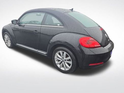 Used 2014 Volkswagen Beetle TDI image 5