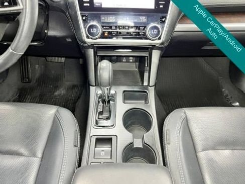 Used 2018 Subaru Outback 2.5i Limited AWD/4WD image 18