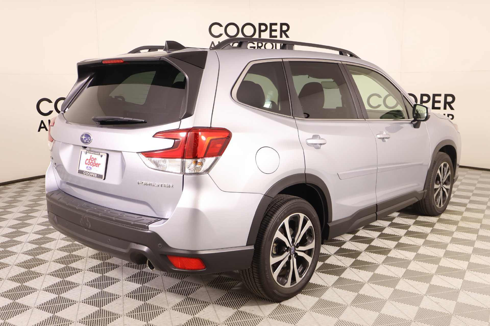 Used 2024 Subaru Forester Limited w/ Convenience Package AWD/4WD image 21