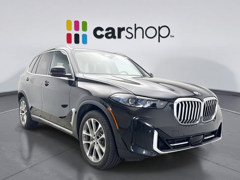 Used 2024 BMW X5 xDrive40i w/ Premium Package AWD/4WD image 7