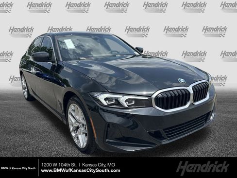 New 2025 BMW 330i xDrive Sedan w/ Convenience Package image 1