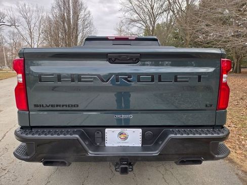 New 2026 Chevrolet Silverado 1500 LT Trail Boss w/ Dark Appearance Package image 4