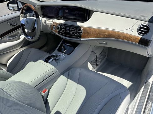 Used 2016 Mercedes-Benz S 550 Sedan image 12