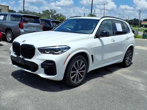 Used 2023 BMW X5 xDrive40i w/ M Sport Package AWD/4WD image 3