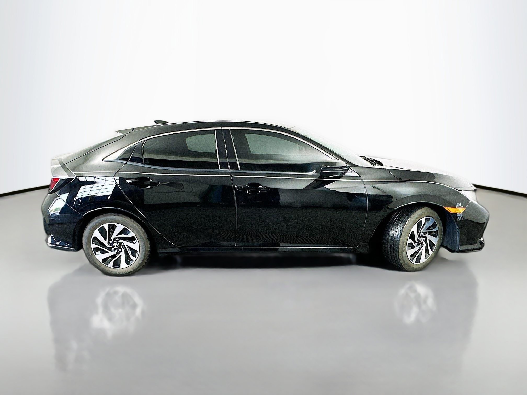 Used 2018 Honda Civic LX image 8