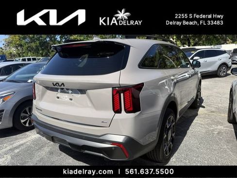 Certified 2025 Kia Sorento SX AWD/4WD image 2