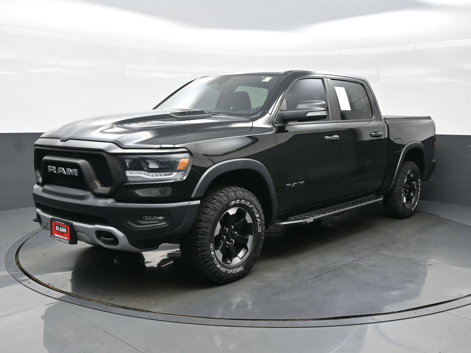 Used 2022 RAM 1500 Rebel w/ Rebel Level A Equipment Group AWD/4WD image 2