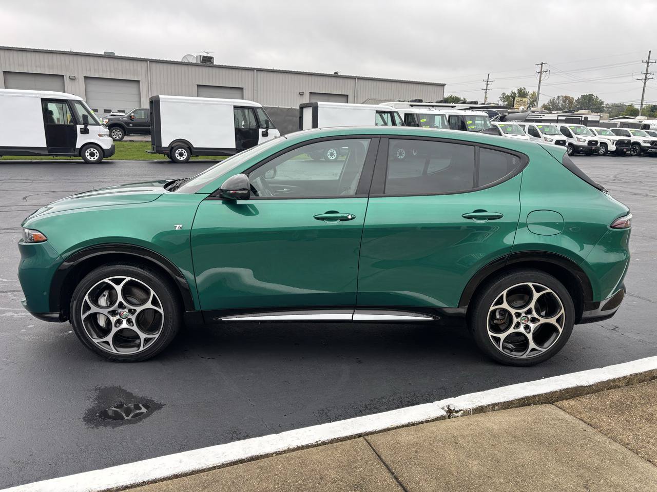Used 2024 Alfa Romeo Tonale Ti AWD/4WD image 6