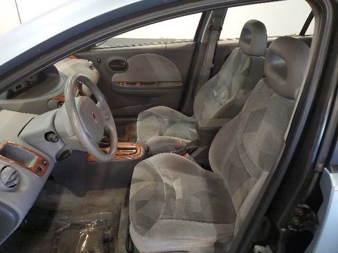 Used 2003 Saturn ION Level 3 w/ Travel Pkg FWD image 9
